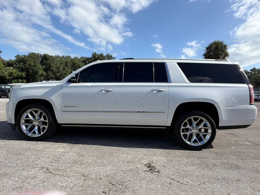gmc yukon xl 2020 1GKS1HKJ5LR304827 image gmc yukon xl 2020 1GKS1HKJ5LR304827 image